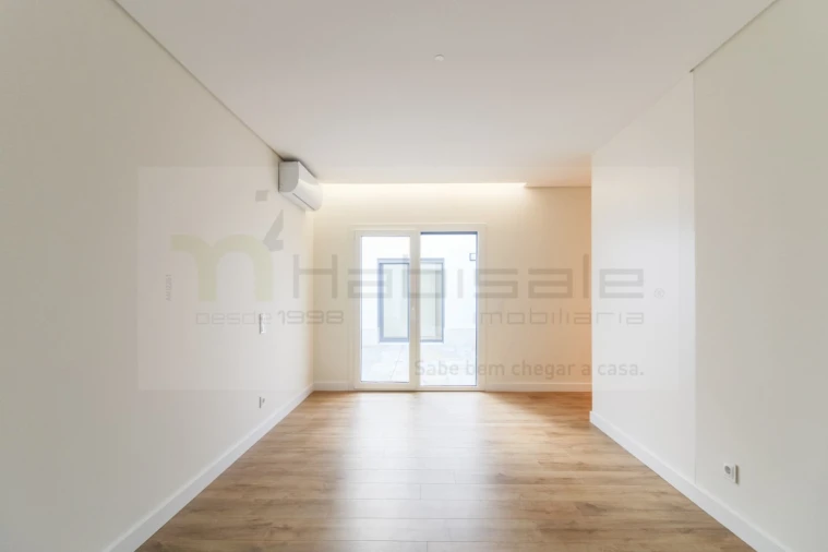 Apartamento T4 para Venda em Póvoa de Santo Adrião e Olival Basto Foto 31