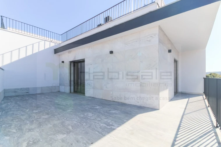 Apartamento T4 para Venda em Póvoa de Santo Adrião e Olival Basto Foto 44