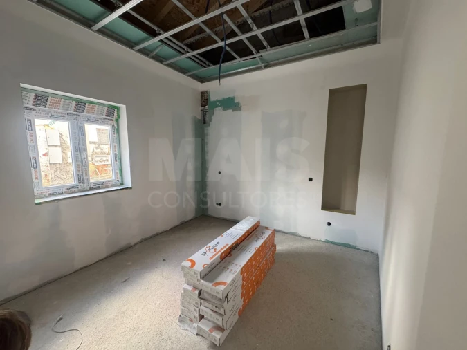 Moradia T1 para Venda em Nossa Senhora do Pópulo, Coto e São Gregório Foto 4