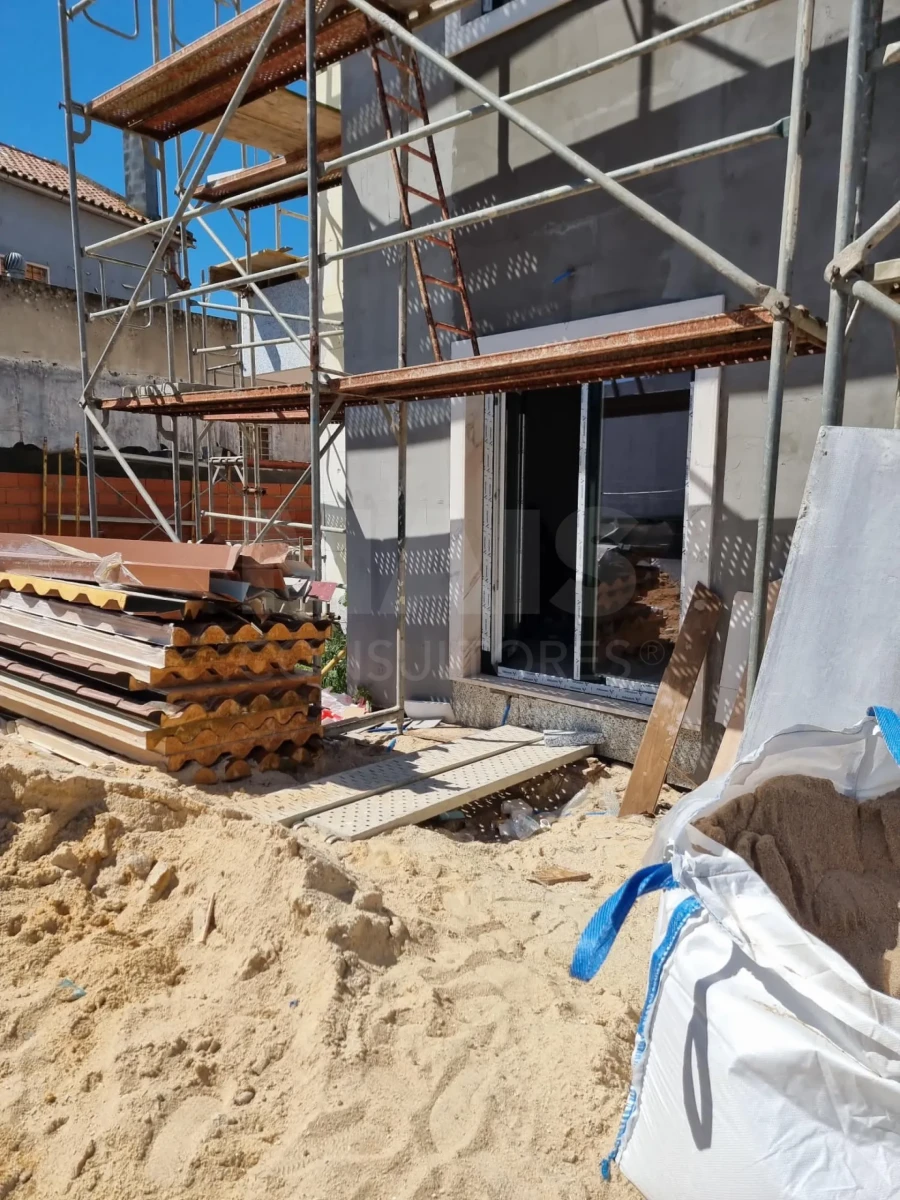 Moradia T2 para Venda em Algueirão-Mem Martins Foto 4