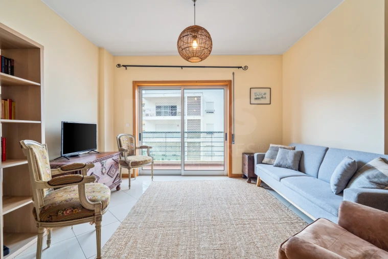 Apartamento T2 para Venda em Portimão Foto 5