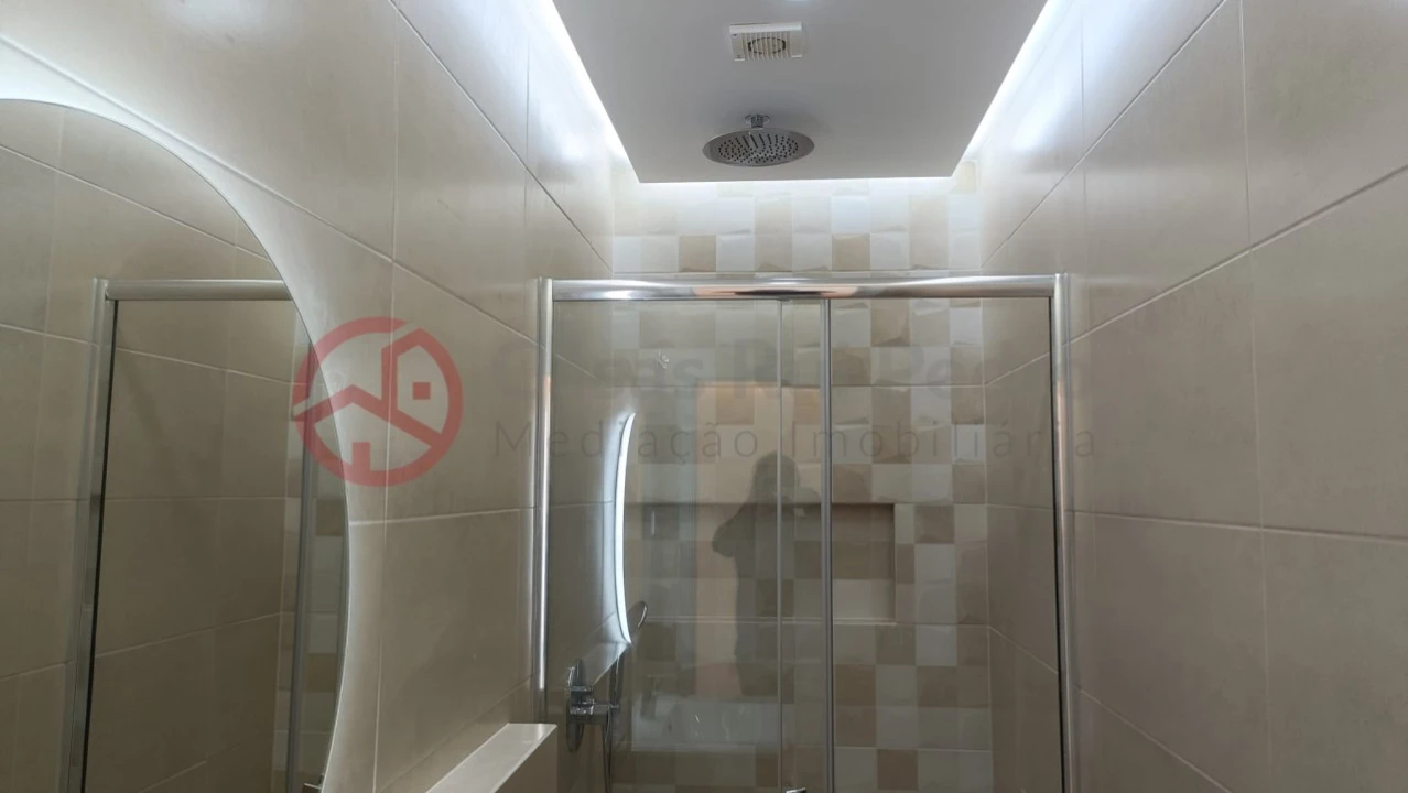 Apartamento T3 para Venda em Laranjeiro e Feijó Foto 26