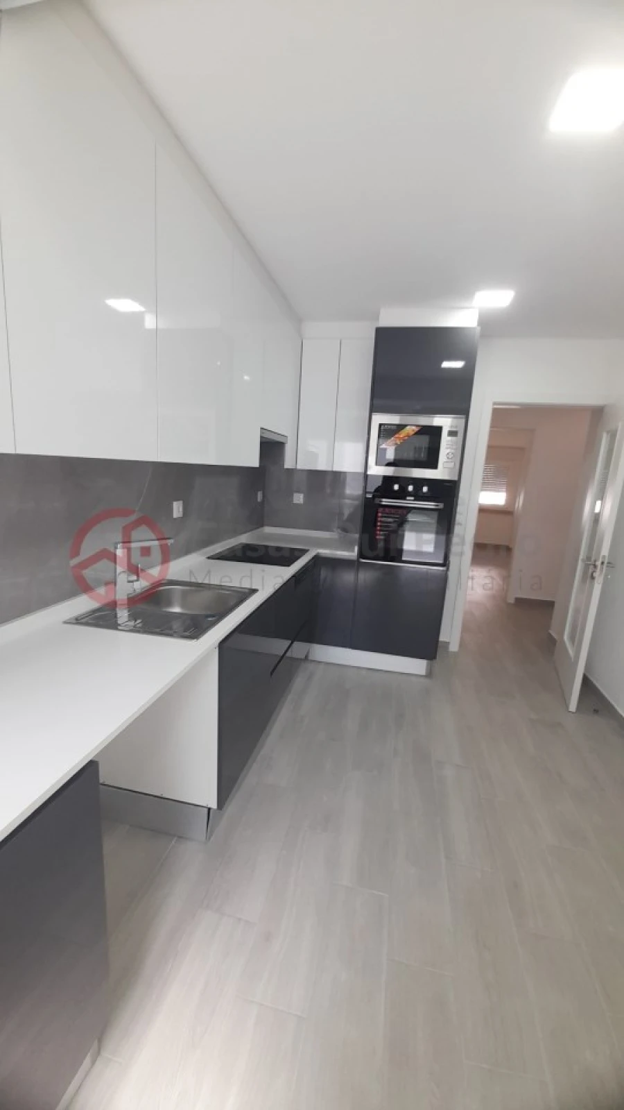 Apartamento T3 para Venda em Laranjeiro e Feijó Foto 11