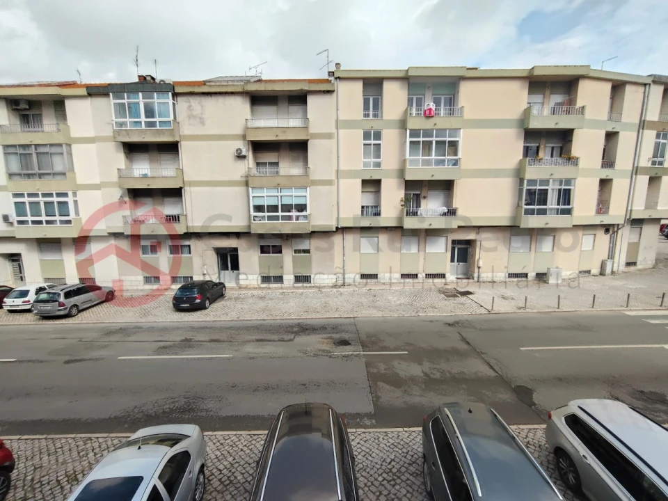 Apartamento T2 para Venda em Moita Foto 7