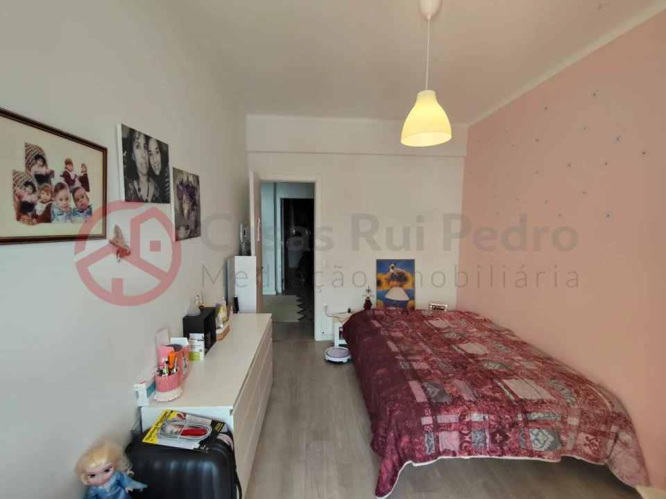 Apartamento T2 para Venda em Moita Foto 22