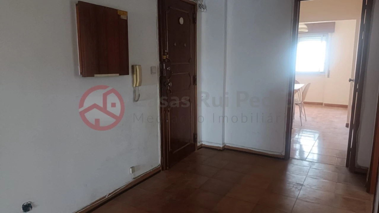Apartamento T2 para Venda em Seixal, Arrentela e Aldeia de Paio Pires Foto 11