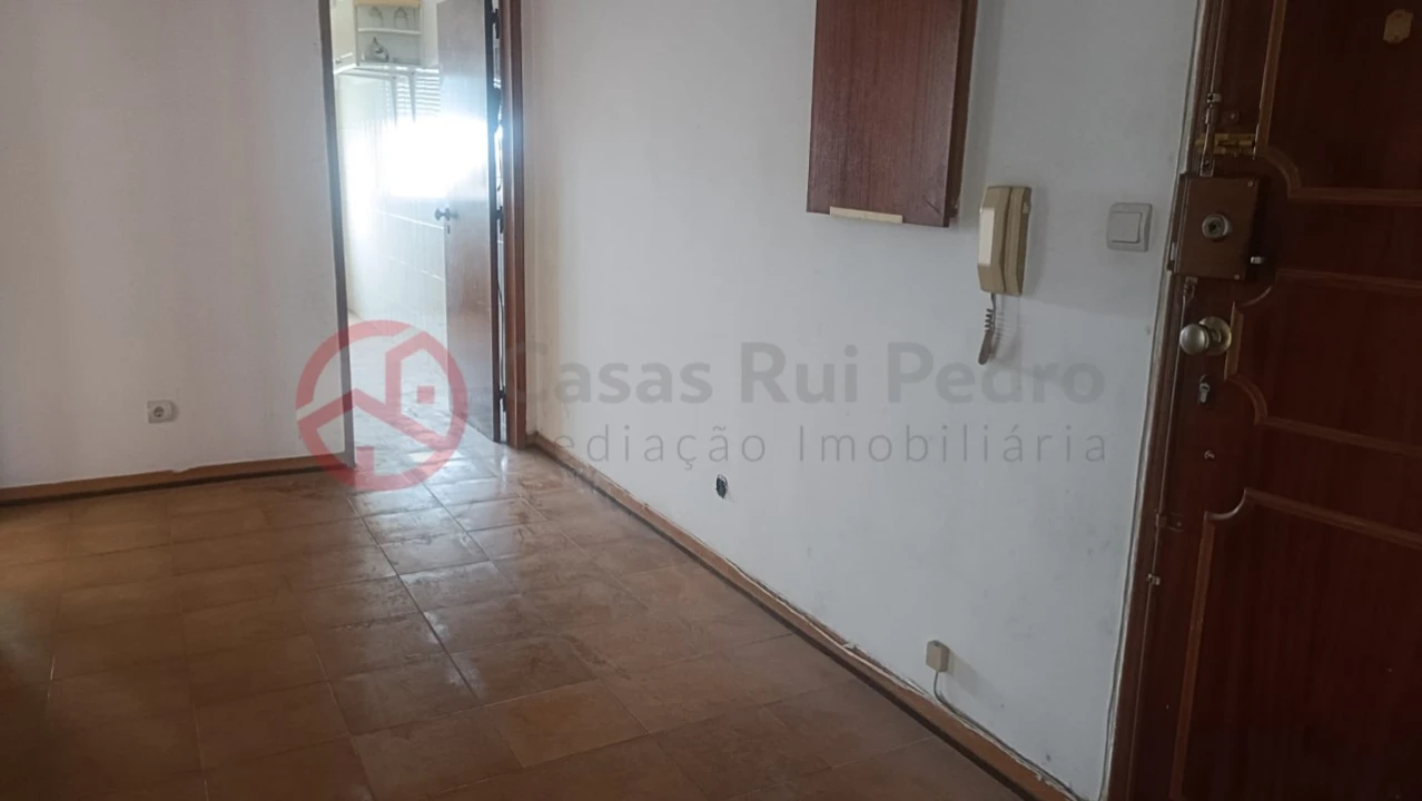 Apartamento T2 para Venda em Seixal, Arrentela e Aldeia de Paio Pires Foto 12