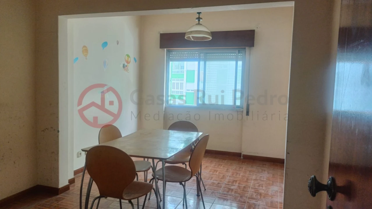 Apartamento T2 para Venda em Seixal, Arrentela e Aldeia de Paio Pires Foto 17