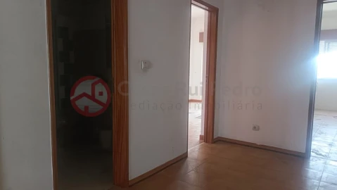 Apartamento T2 para Venda em Seixal, Arrentela e Aldeia de Paio Pires