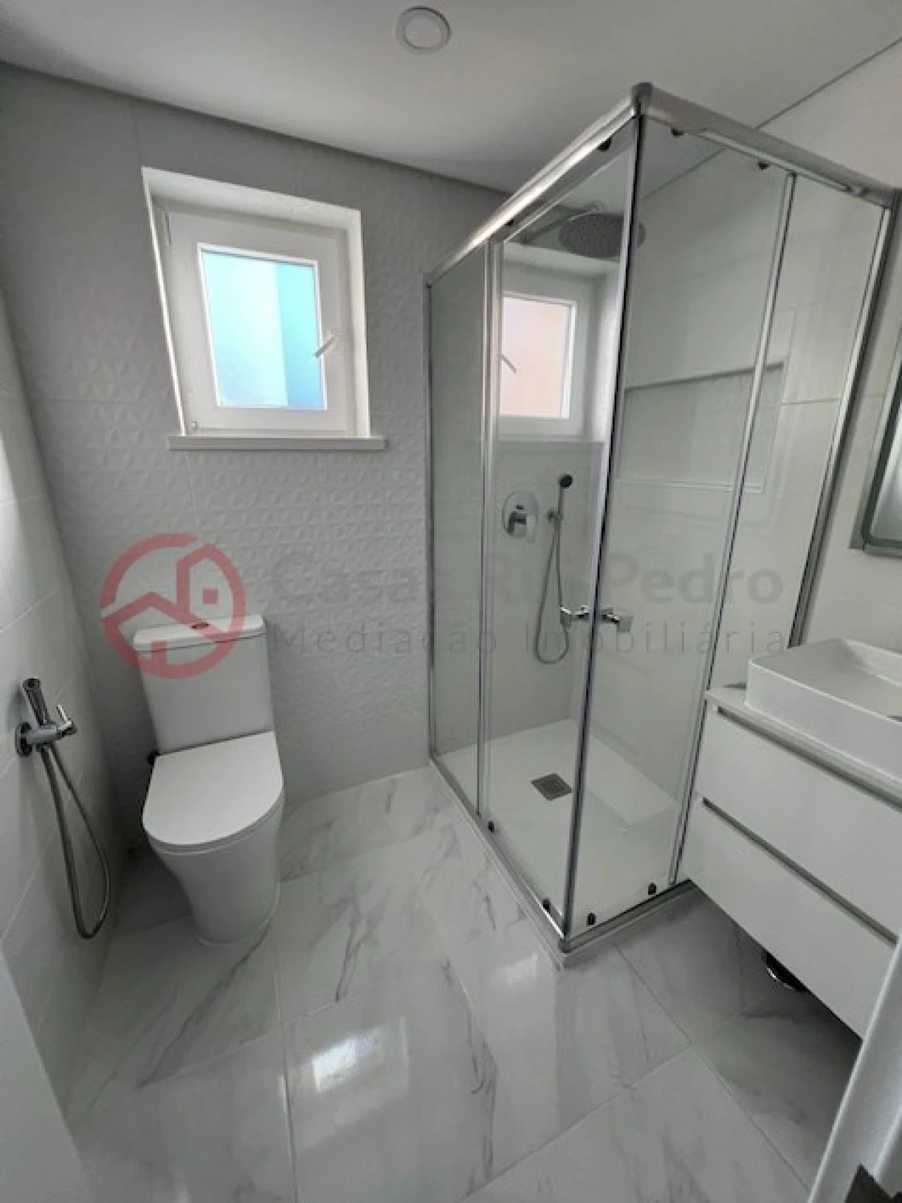 Apartamento T1 para Venda em Laranjeiro e Feijó Foto 13