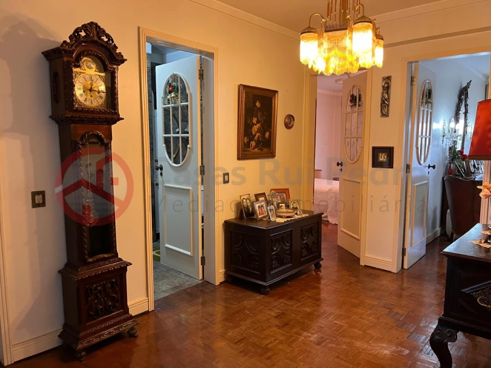 Apartamento T4 para Venda em Almada, Cova da Piedade, Pragal e Cacilhas Foto 17