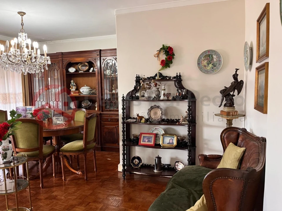 Apartamento T4 para Venda em Almada, Cova da Piedade, Pragal e Cacilhas Foto 21