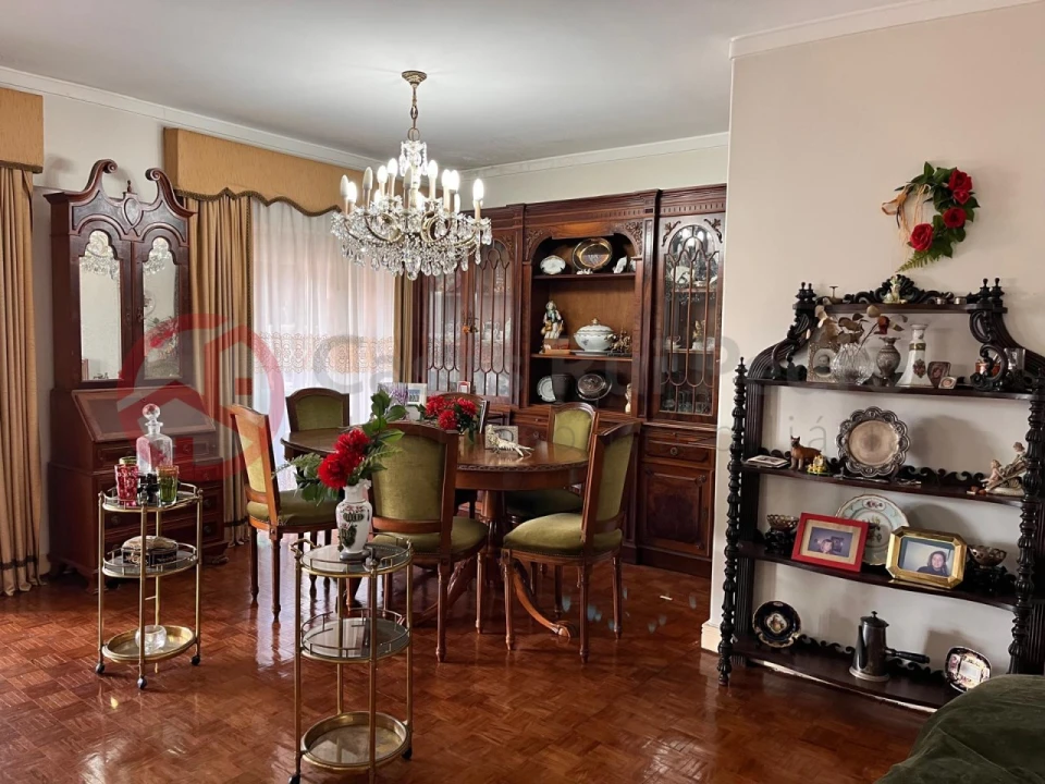 Apartamento T4 para Venda em Almada, Cova da Piedade, Pragal e Cacilhas Foto 22