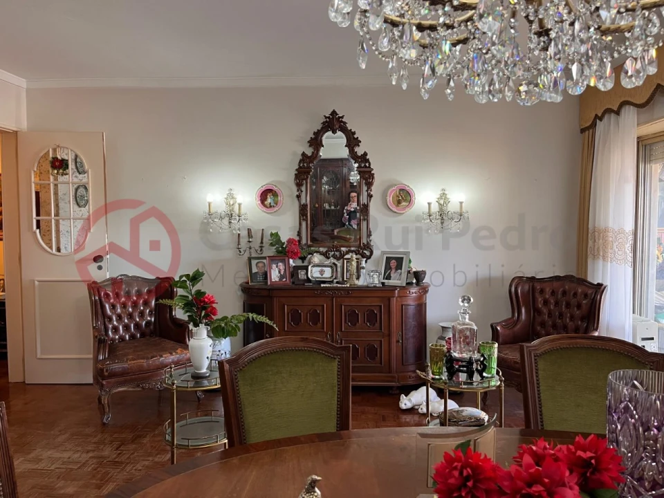 Apartamento T4 para Venda em Almada, Cova da Piedade, Pragal e Cacilhas Foto 24