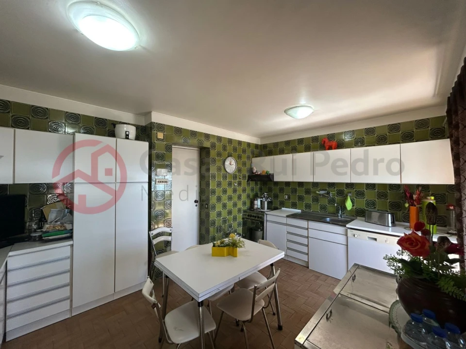 Apartamento T4 para Venda em Almada, Cova da Piedade, Pragal e Cacilhas Foto 13