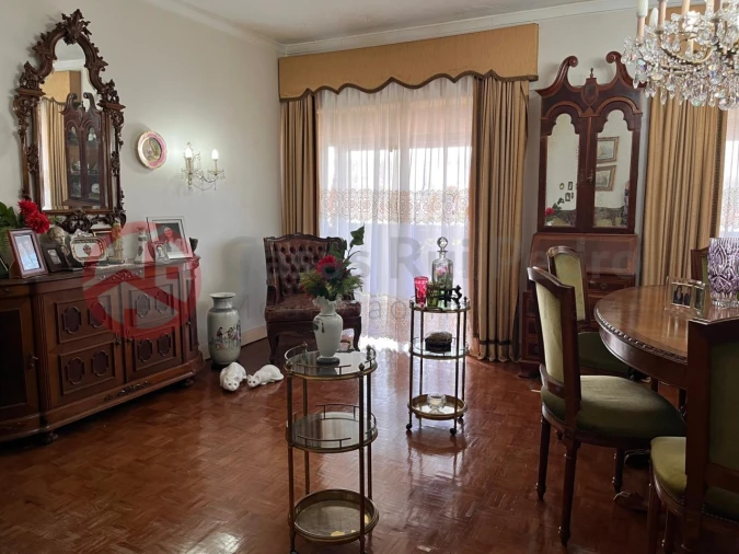 Apartamento T4 para Venda em Almada, Cova da Piedade, Pragal e Cacilhas Foto 25