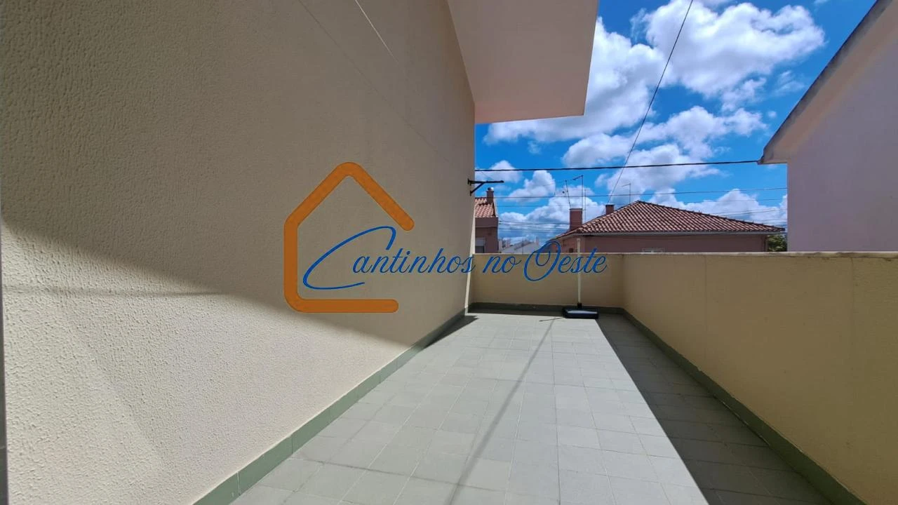 Moradia T5 para Venda em Nossa Senhora do Pópulo, Coto e São Gregório Foto 8