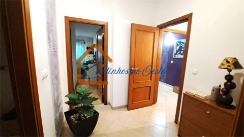 Apartamento T3 para Venda em Nossa Senhora do Pópulo, Coto e São Gregório
