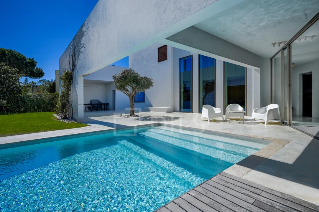 Moradia T5 para Venda em Carvalhal Foto 2