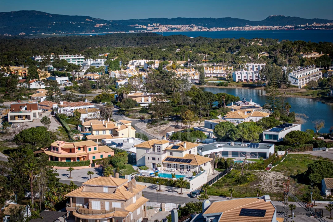 Moradia T7 para Venda em Carvalhal Foto 41