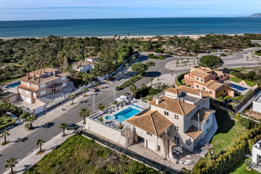 Moradia T7 para Venda em Carvalhal Foto 1