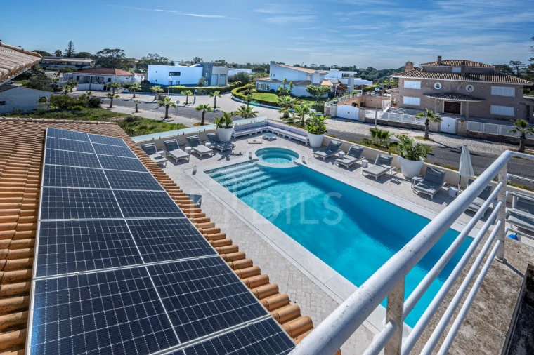 Moradia T7 para Venda em Carvalhal Foto 37