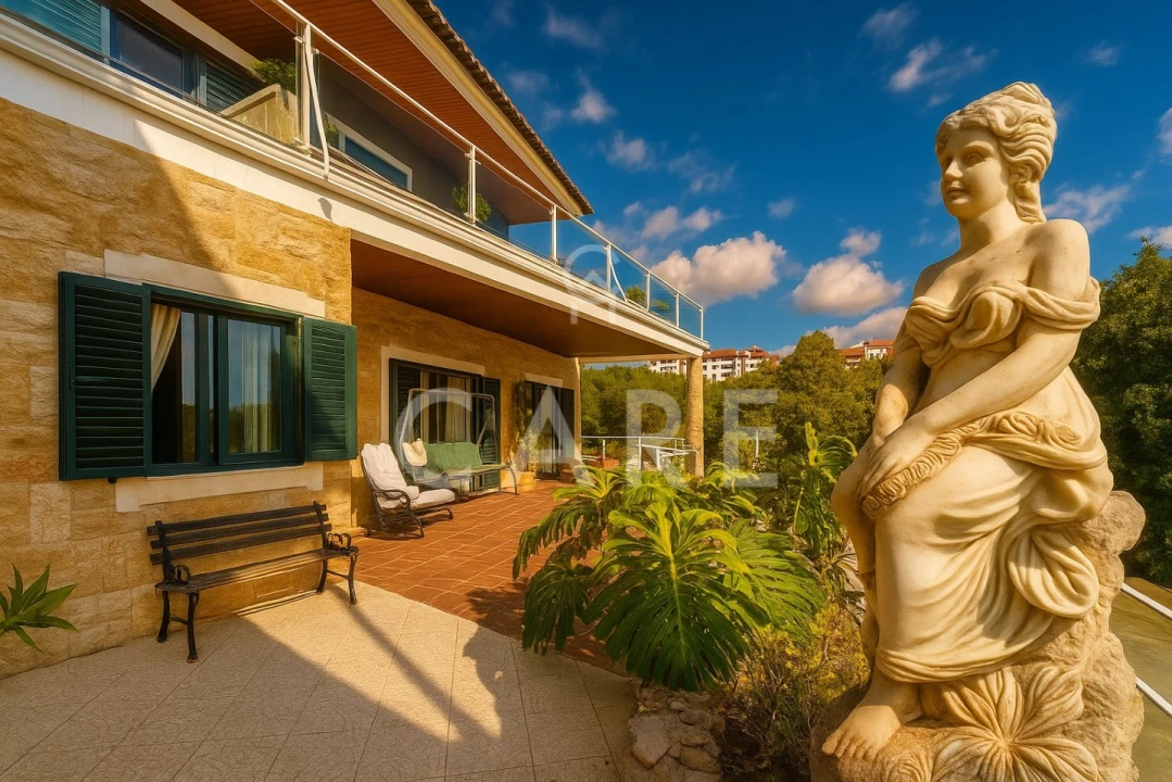 Moradia T6 para Venda em Queluz e Belas Foto 32