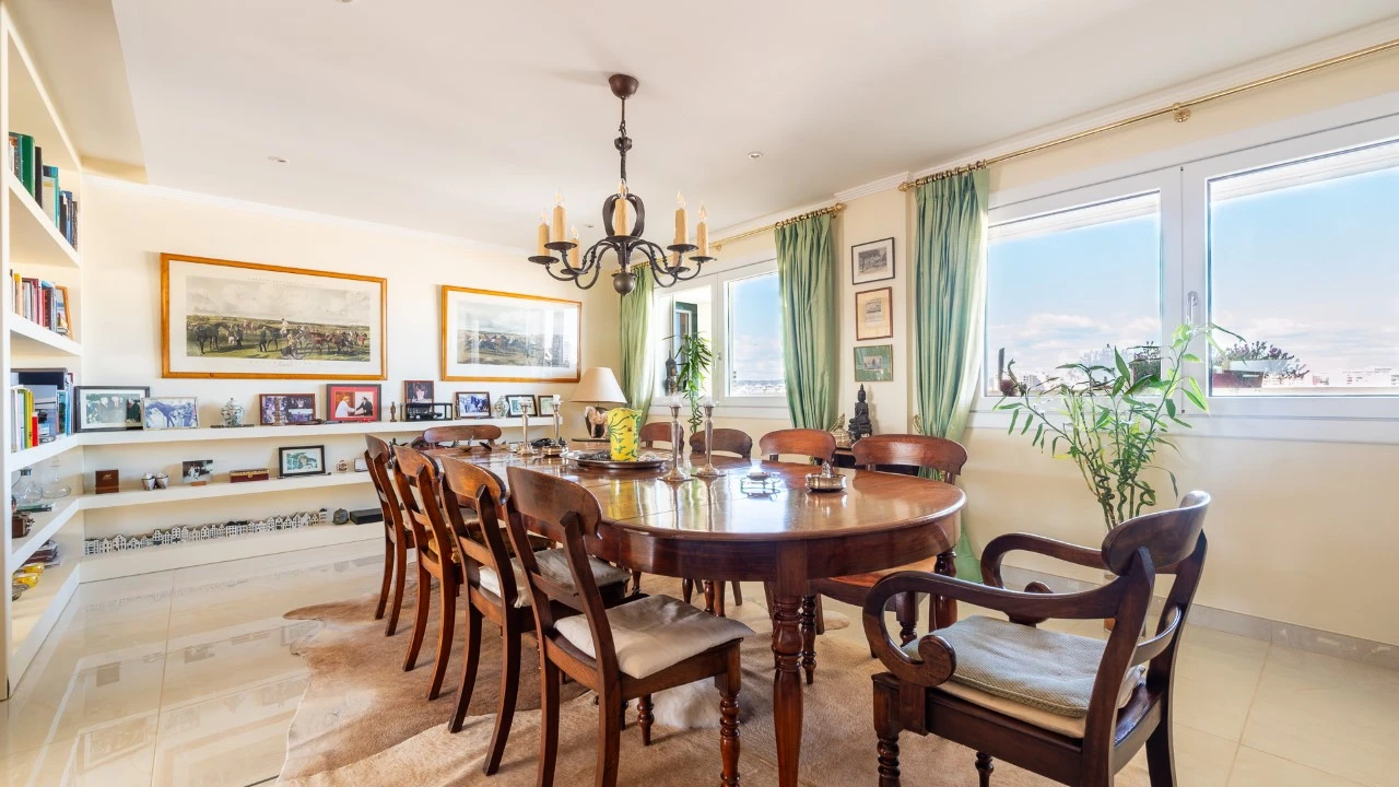 Apartamento T7 para para venda em Faro (Sé e São Pedro) Foto 6