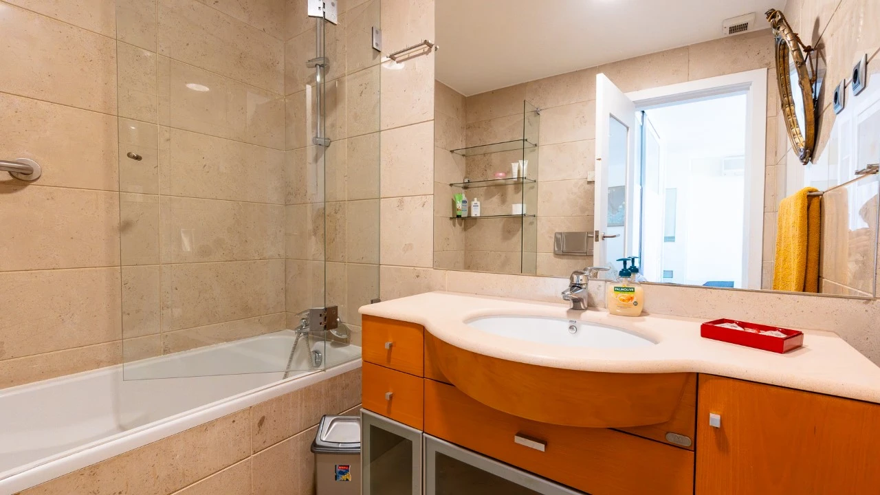 Apartamento T7 para para venda em Faro (Sé e São Pedro) Foto 24