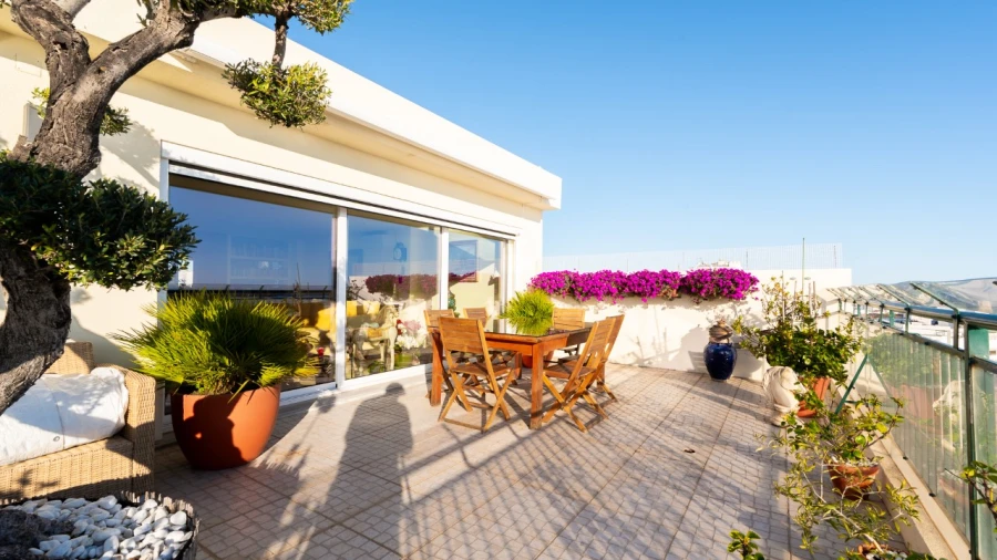 Apartamento T7 para para venda em Faro (Sé e São Pedro) Foto 32