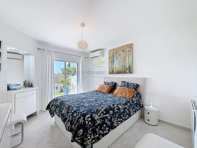 Apartamento T2 para Venda em Albufeira e Olhos de Água Foto 14