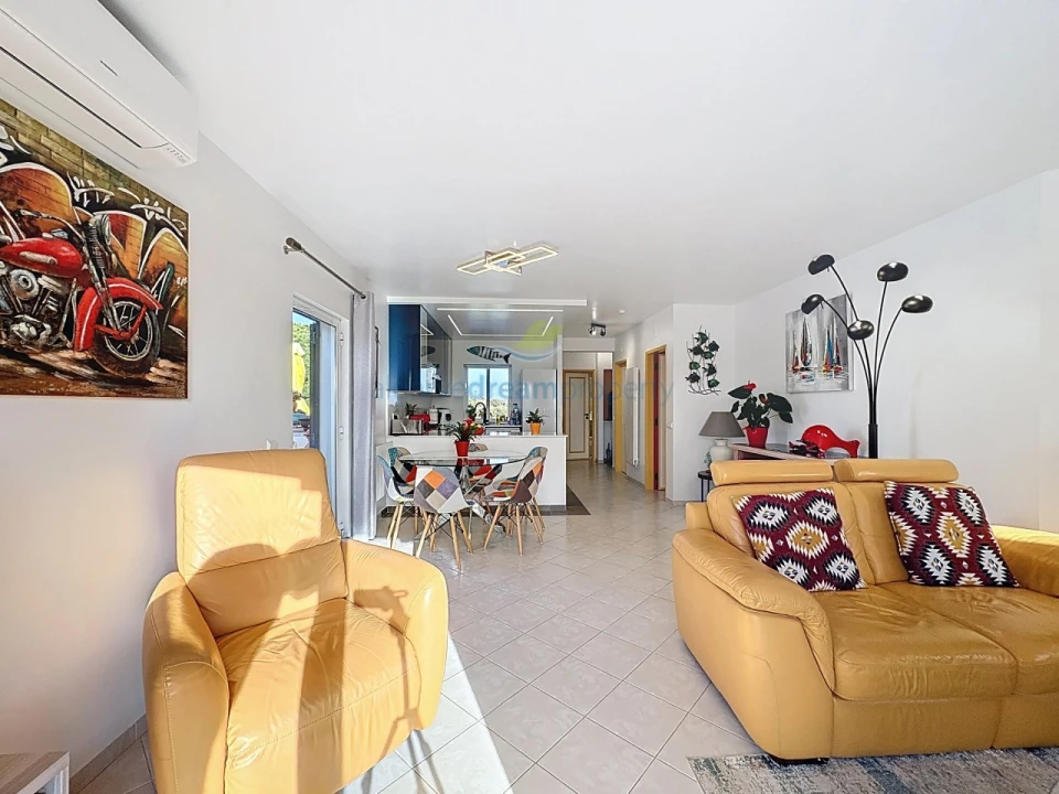 Apartamento T1 para Venda em Albufeira e Olhos de Água Foto 8