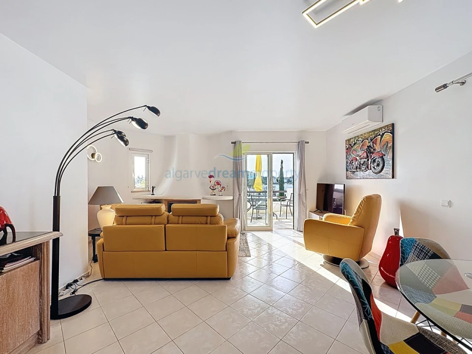 Apartamento T1 para Venda em Albufeira e Olhos de Água Foto 13