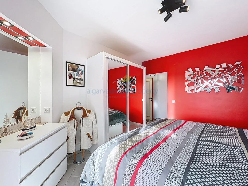 Apartamento T1 para Venda em Albufeira e Olhos de Água Foto 17
