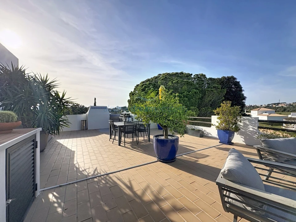 Apartamento T1 para Venda em Albufeira e Olhos de Água Foto 25