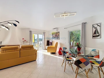Apartamento T1 para Venda em Albufeira e Olhos de Água
