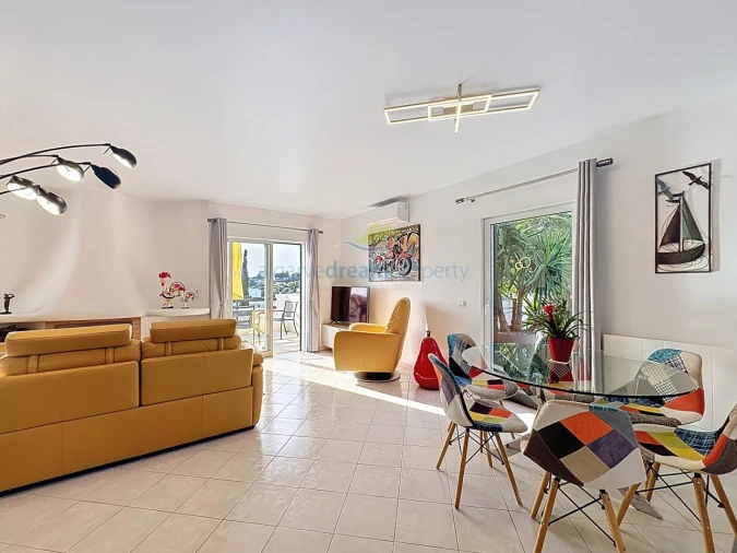 Apartamento T1 para Venda em Albufeira e Olhos de Água Foto 12