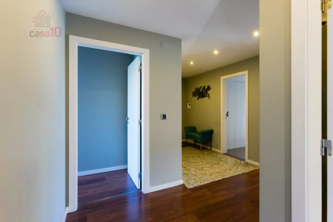 Apartamento T4 para Venda em São Francisco Foto 17