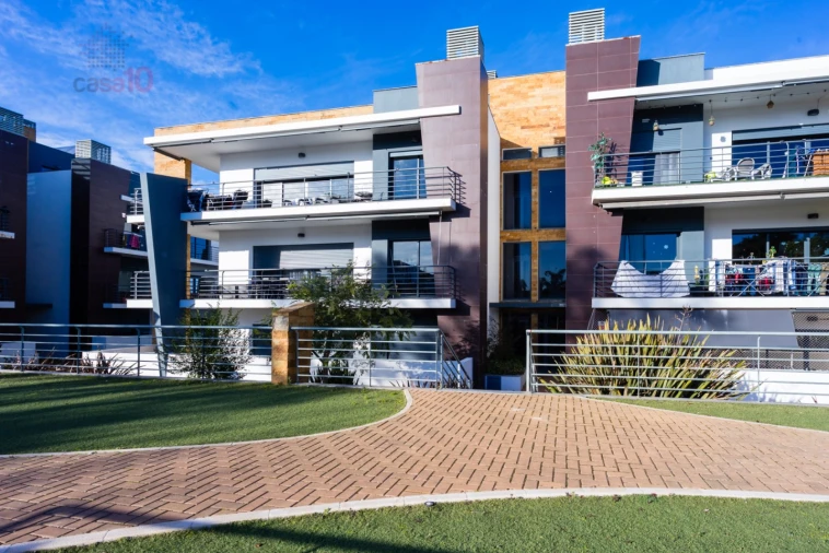 Apartamento T4 para Venda em São Francisco Foto 40