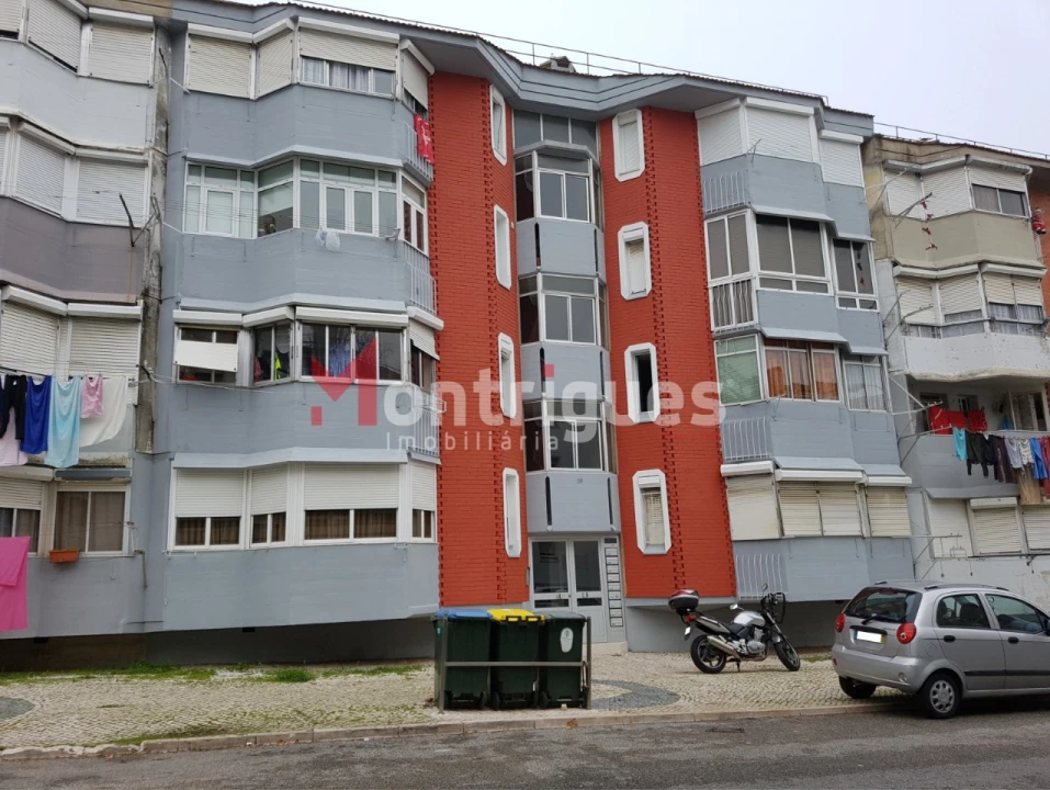 Apartamento T3 para Venda em Olivais Foto 1