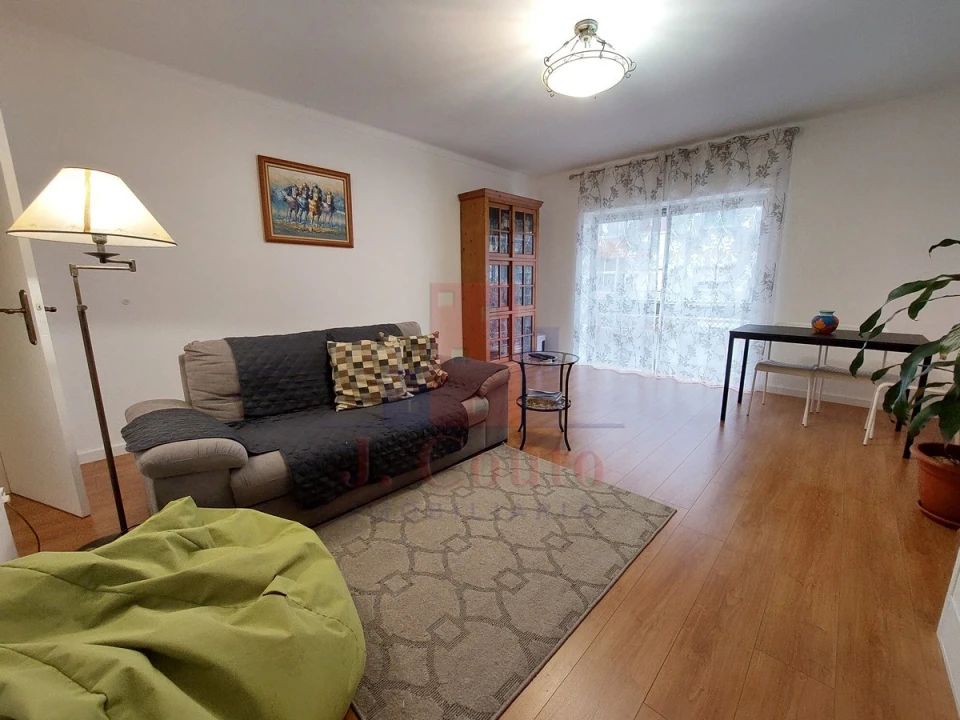 Apartamento T3 para Venda em Nossa Senhora do Pópulo, Coto e São Gregório Foto 1