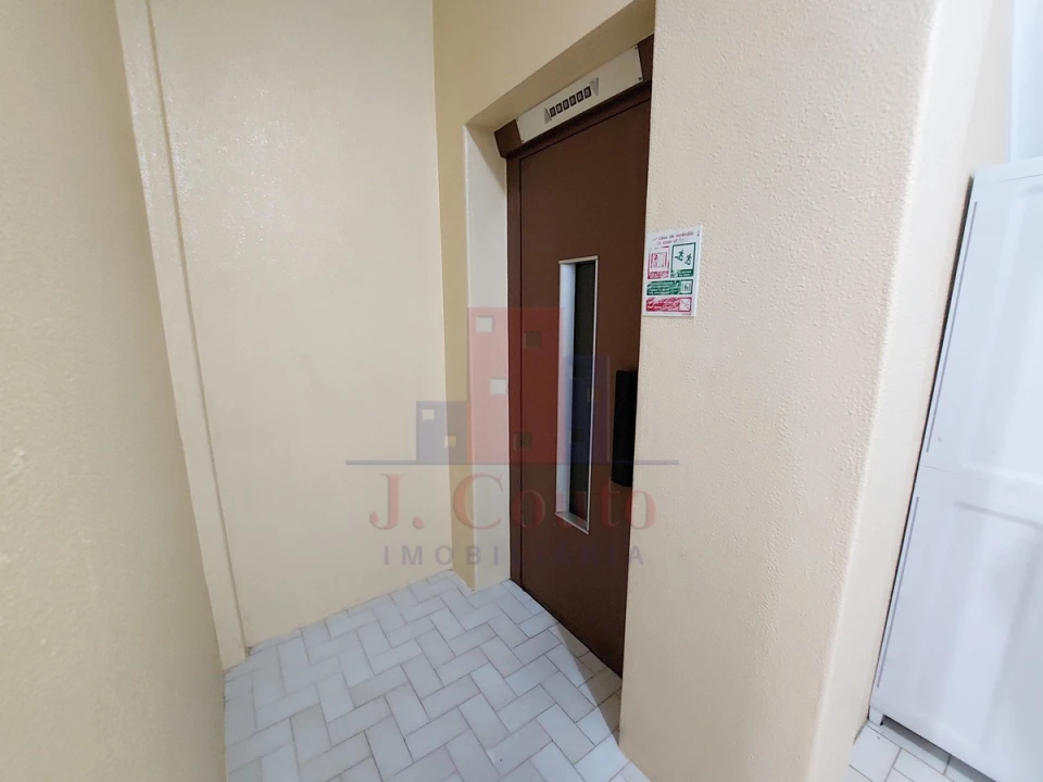 Apartamento T3 para Venda em Nossa Senhora do Pópulo, Coto e São Gregório Foto 23