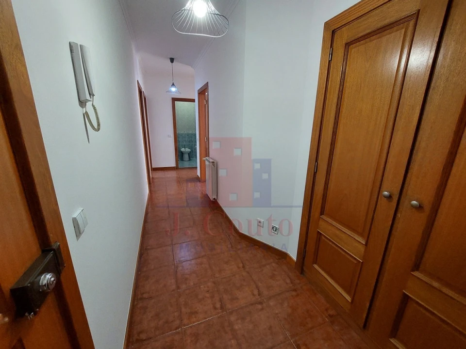 Apartamento T2 para Venda em Caldas da Rainha - Santo Onofre e Serra do Bouro Foto 5