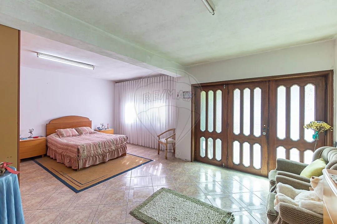 Moradia T3 para Venda em Pedroso e Seixezelo Foto 3