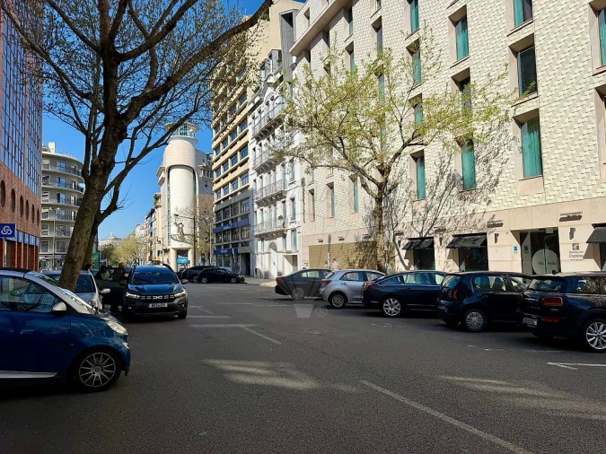 Garagem para Venda em Avenidas Novas Foto 18