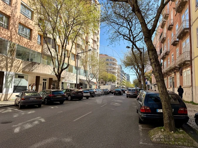 Garagem para Venda em Avenidas Novas Foto 19