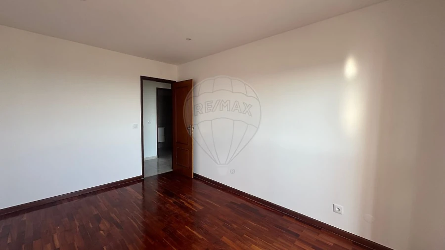 Apartamento T2 para Arrendamento em Cacém e São Marcos Foto 21