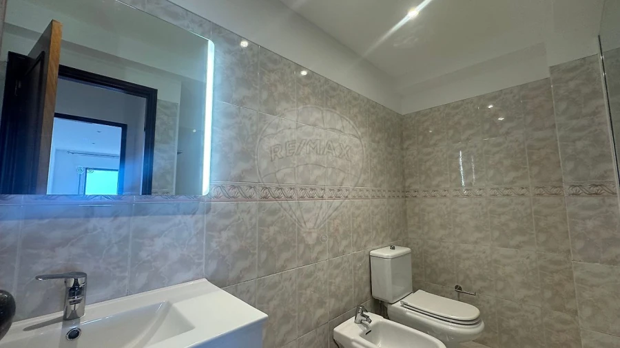 Apartamento T2 para Arrendamento em Cacém e São Marcos Foto 30