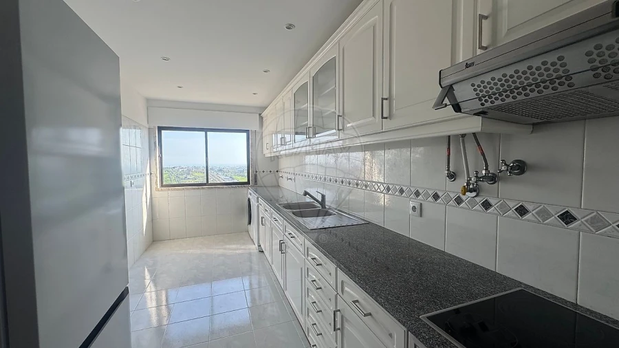 Apartamento T2 para Arrendamento em Cacém e São Marcos Foto 4