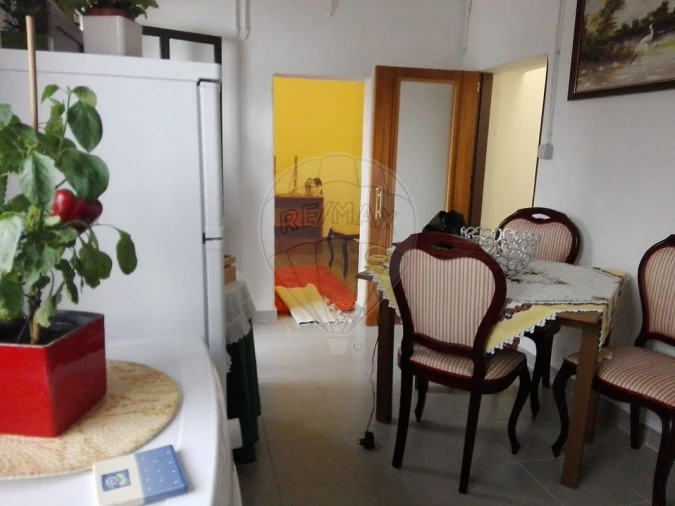 Moradia T1 para Venda em Silveira Foto 7